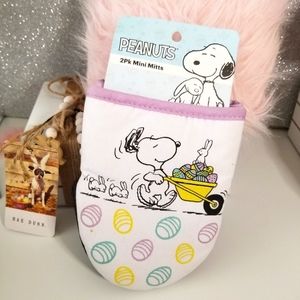 Peanuts 2 Pack Oversized Mini Oven Mitts Snoopy Easter Spring Pastels New